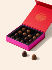 Bennetts 16 Whole Roasted Hazelnut & Crispy Praline