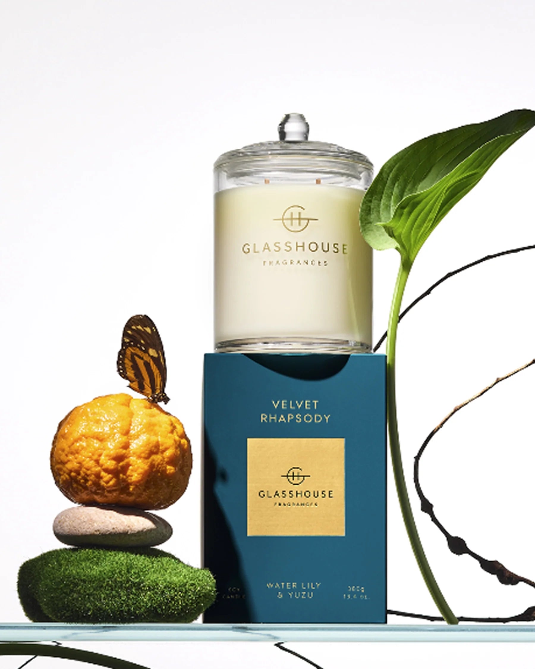 glasshouse-candle-candle-velvet-rhapsody-380g-lifestyle-styled-1800x2250-01_1.webp