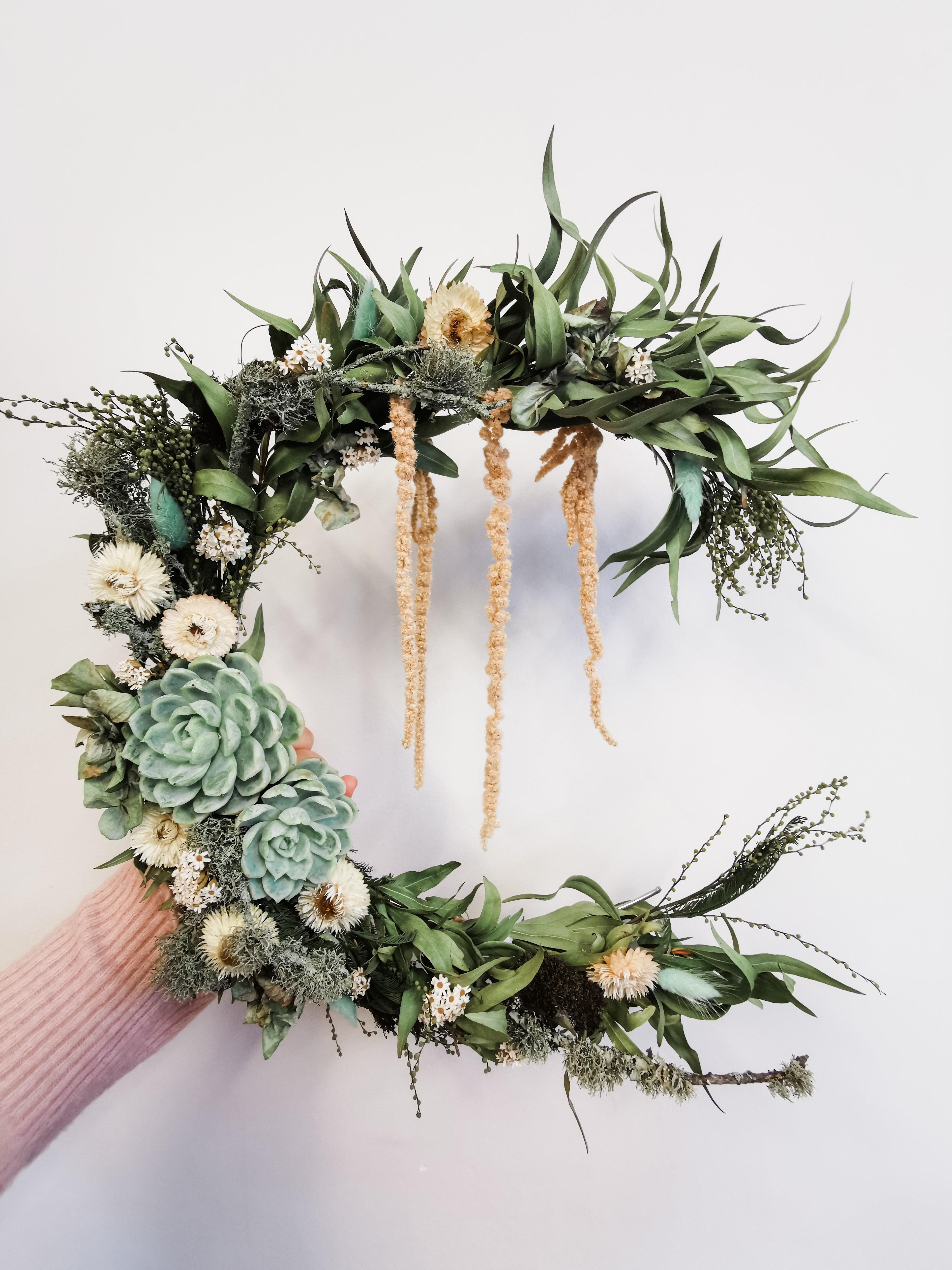 Mini Crescent Moon Wreath